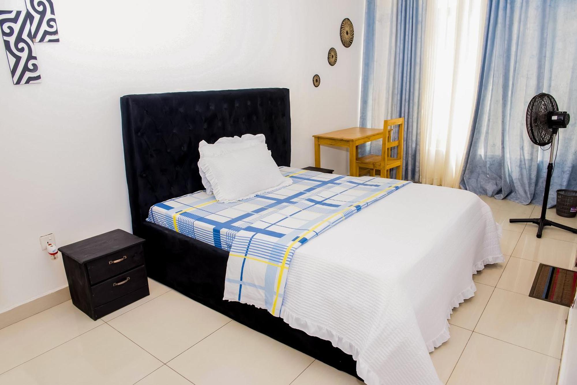 Adriel Homes Apartment Woodland Center Kigali Rum bild